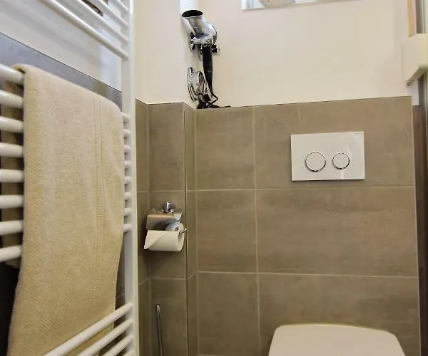 Apartamento Komfort D&d Spessart Perfekt Für Arbeit&erholung